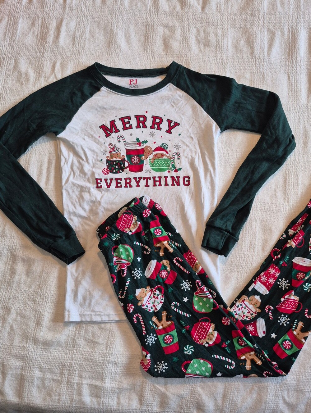 PJ Place girls or boys size 16 Merry Everything pajama set EUC